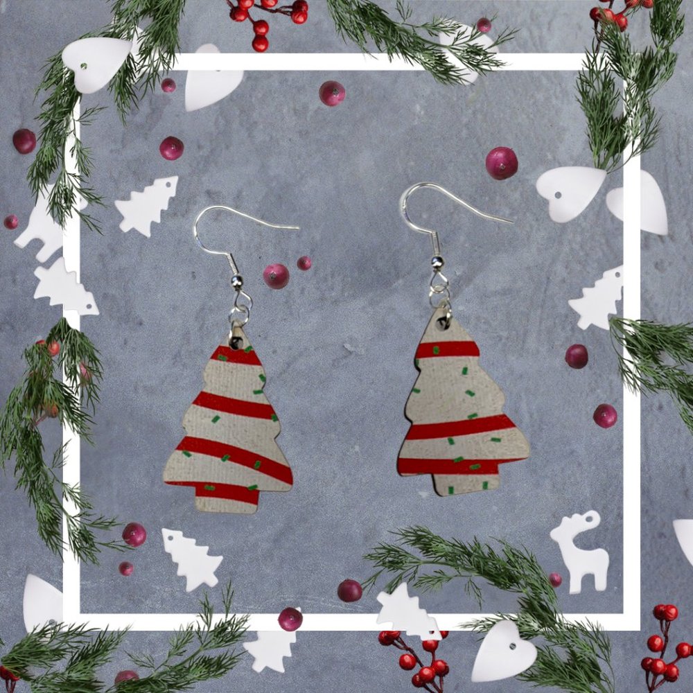 Festive Tree Dangling Earrings